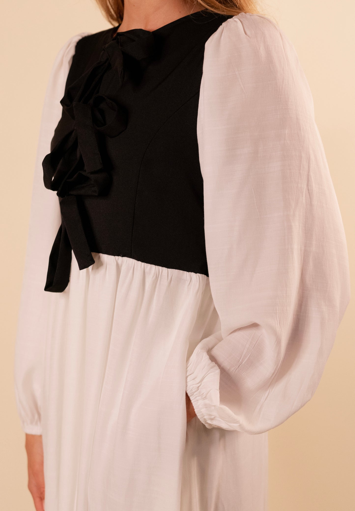 The Sasha Bow Dress in Black & White