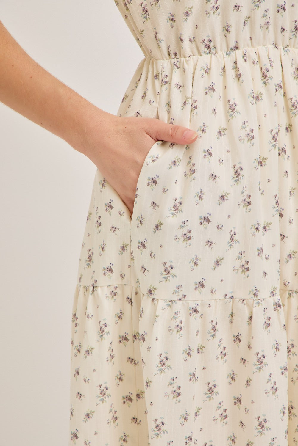 The Olivia Floral Midi in Cream