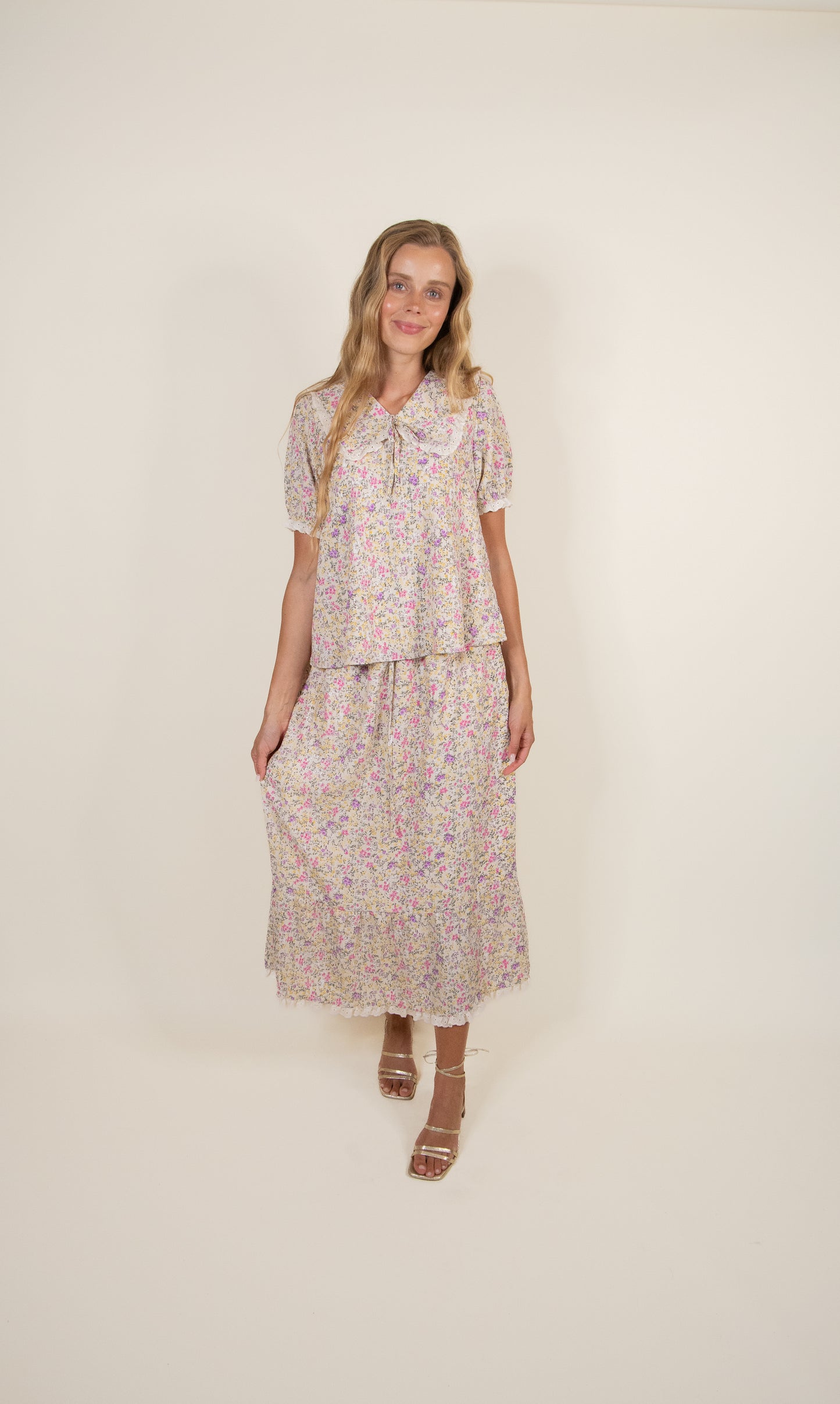 The Mae Eyelet Floral Set