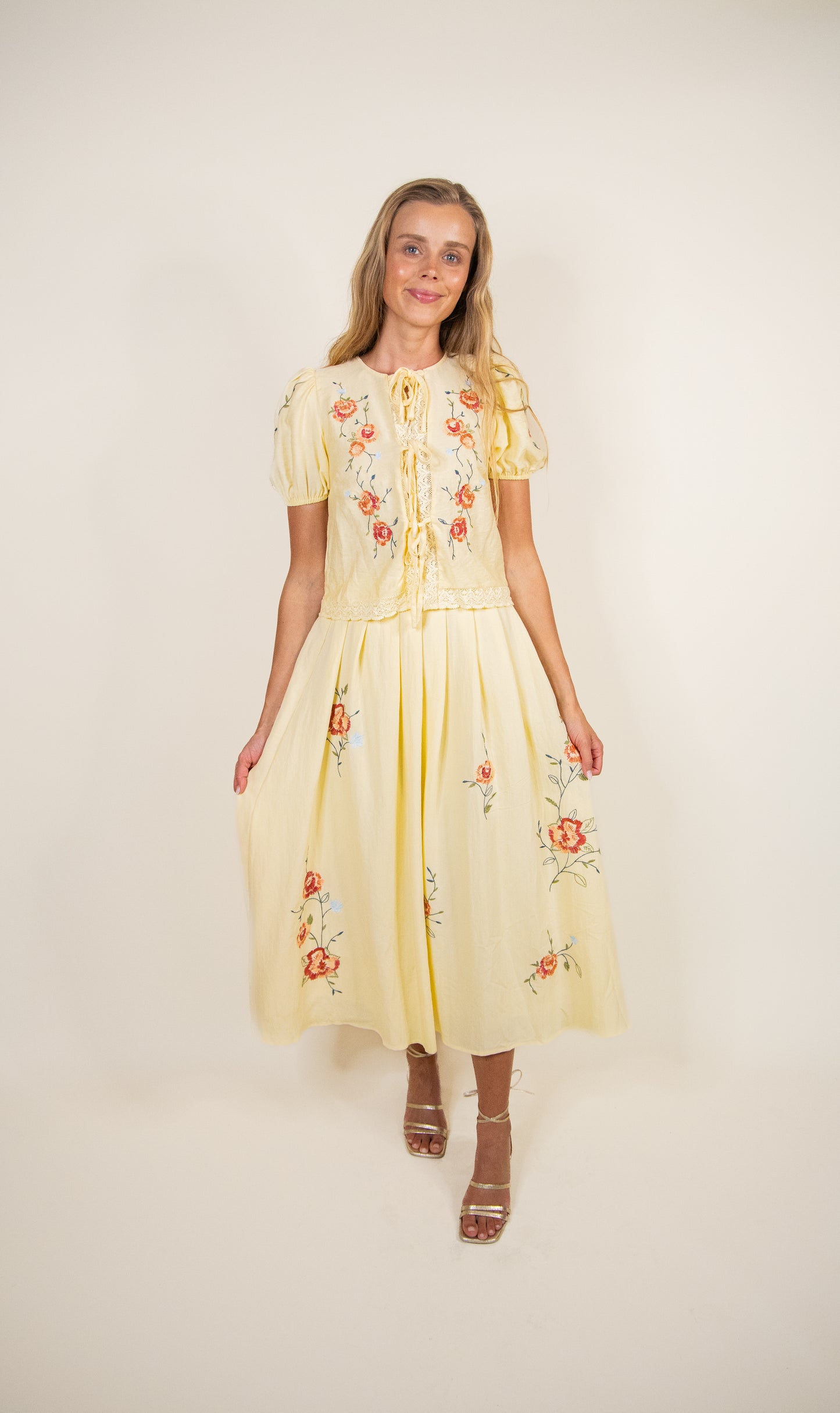The Wren Embroidered Set in Sunshine Yellow