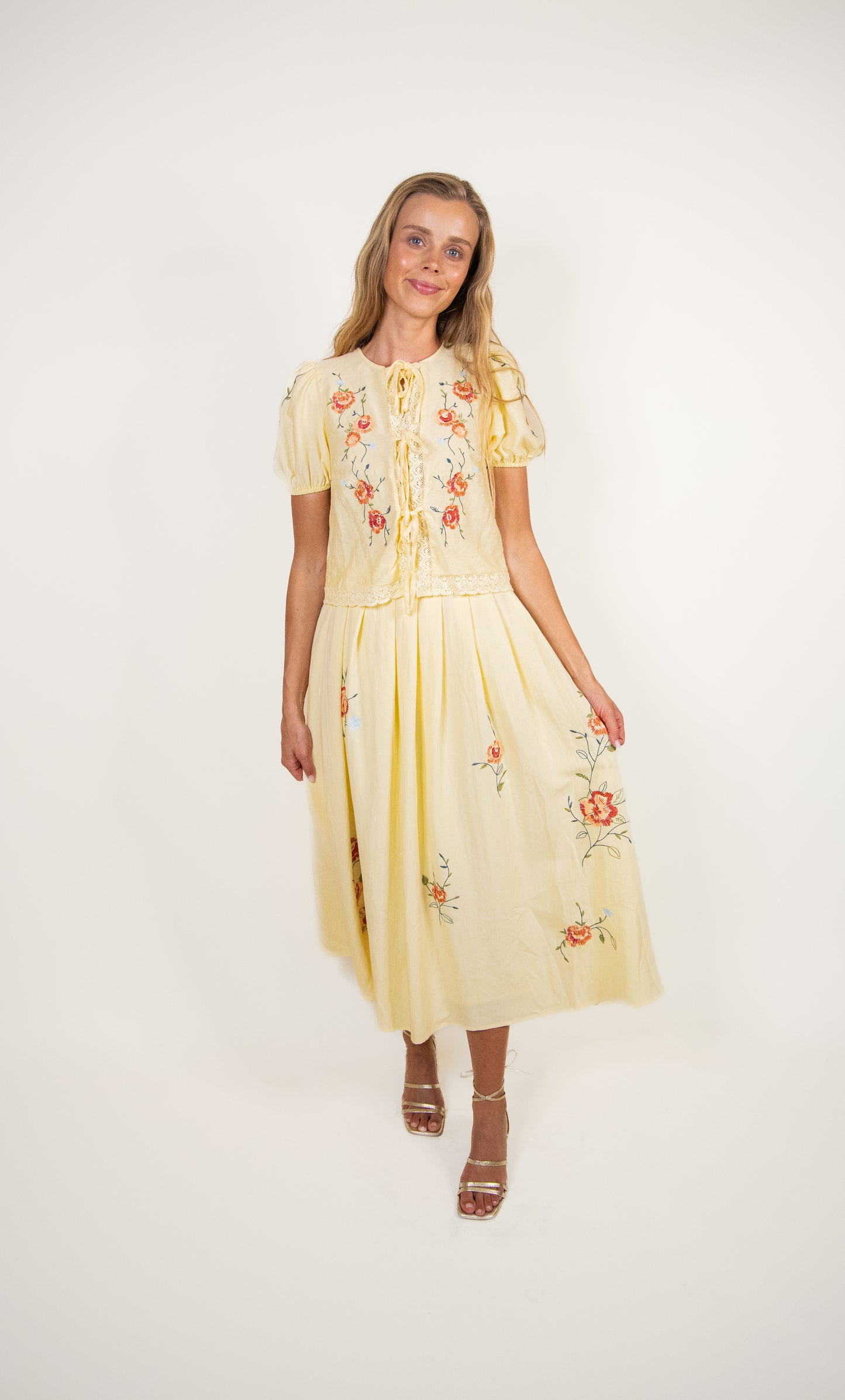 The Wren Embroidered Set in Sunshine Yellow