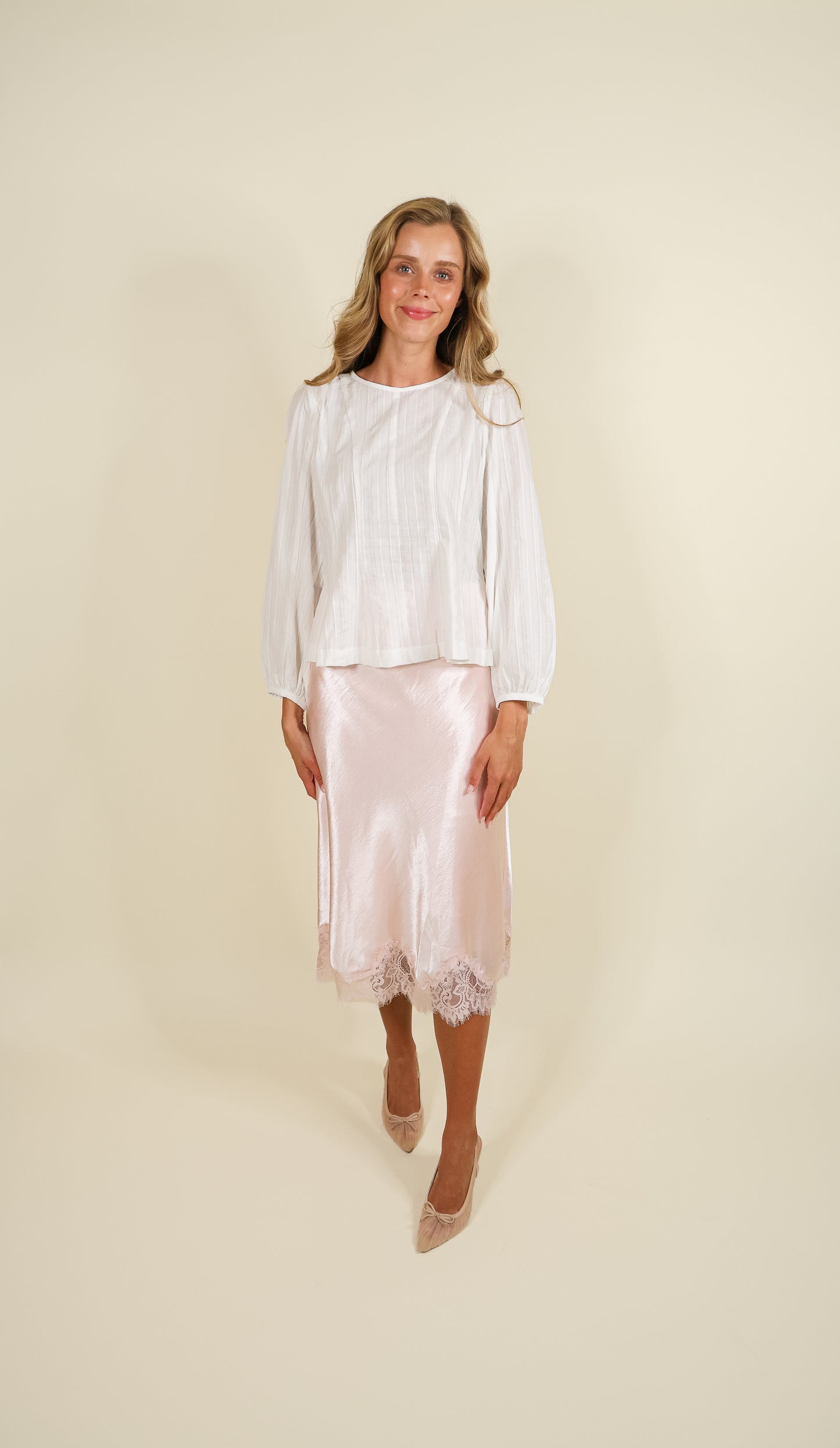 The Merit Top in 100% White Cotton