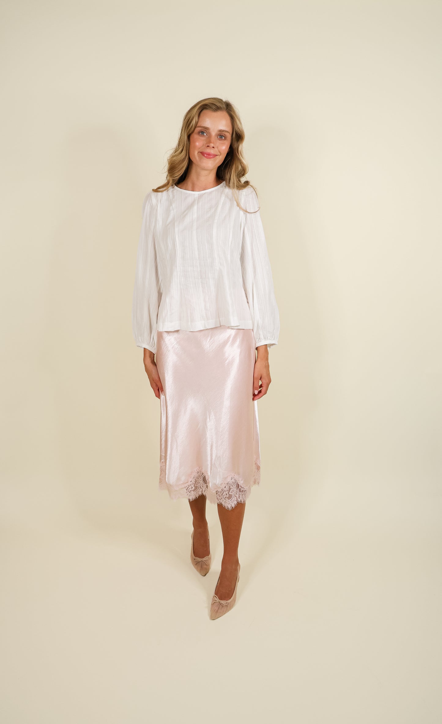 The Merit Top in 100% White Cotton