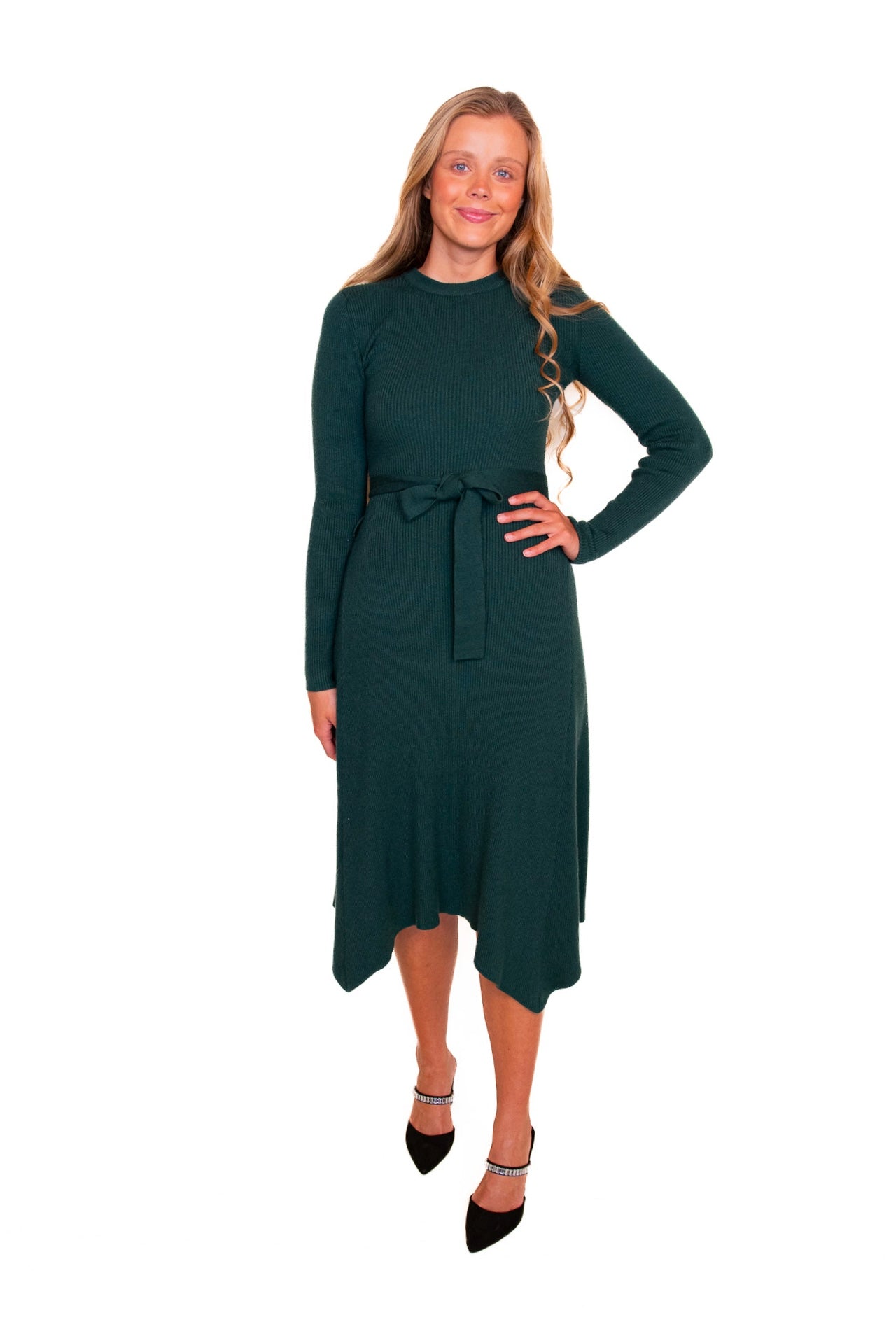 The Everly Ribbed Knit Sweater Dress in Emerald