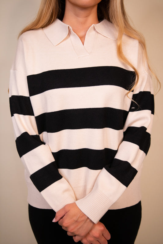 The Kailey Collar Knit Sweater in Cream & Black