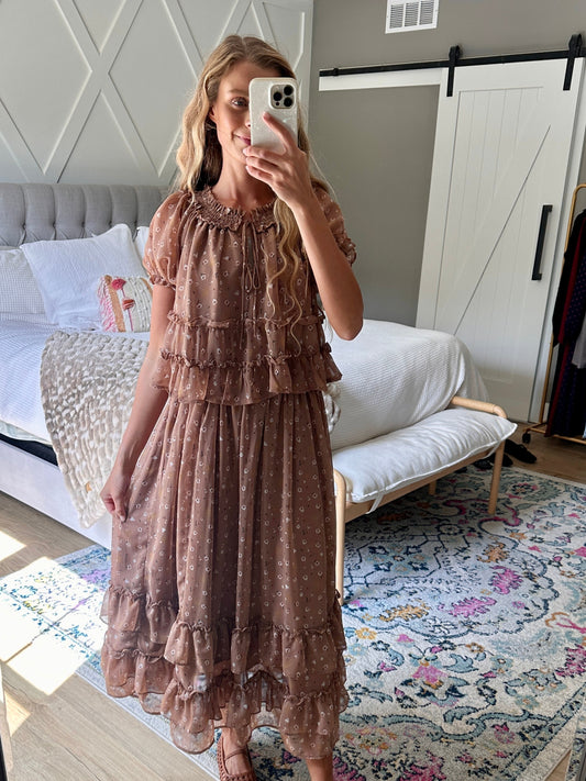 The Blakely Floral Chiffon Set in Mocha