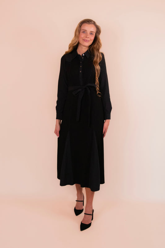 The Cosette Collar Dress in Black