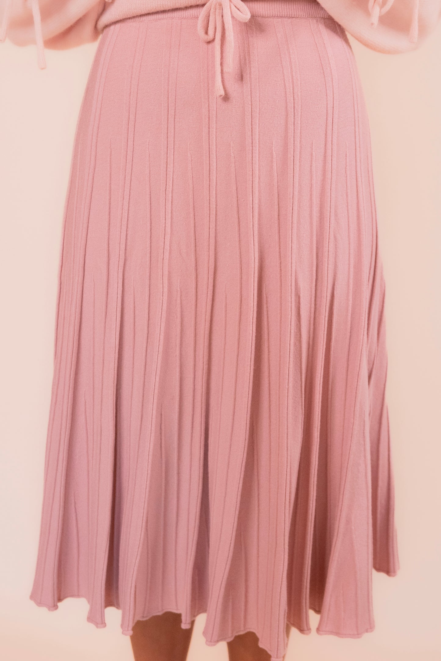 The Lulu Pleated Knit Skirt in Blush