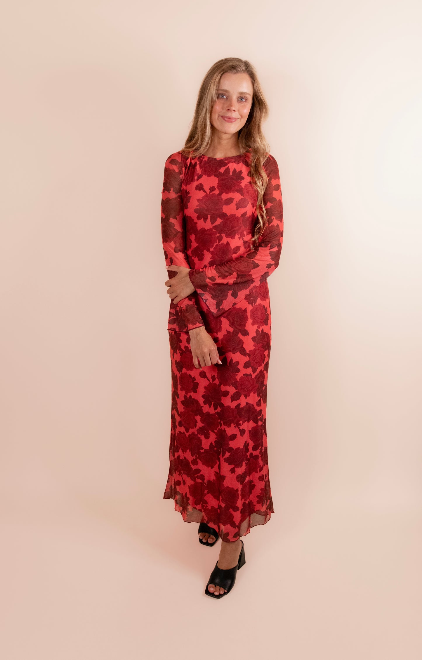 The Lola Mesh Maxi in Rose Floral