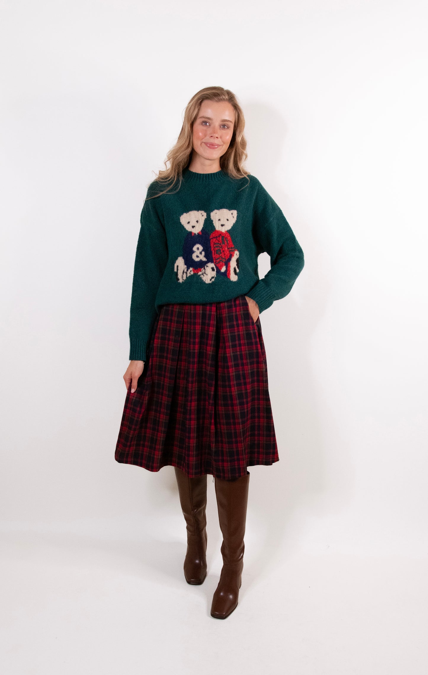 The Perfect Bear Knit Sweater in Hunter Green