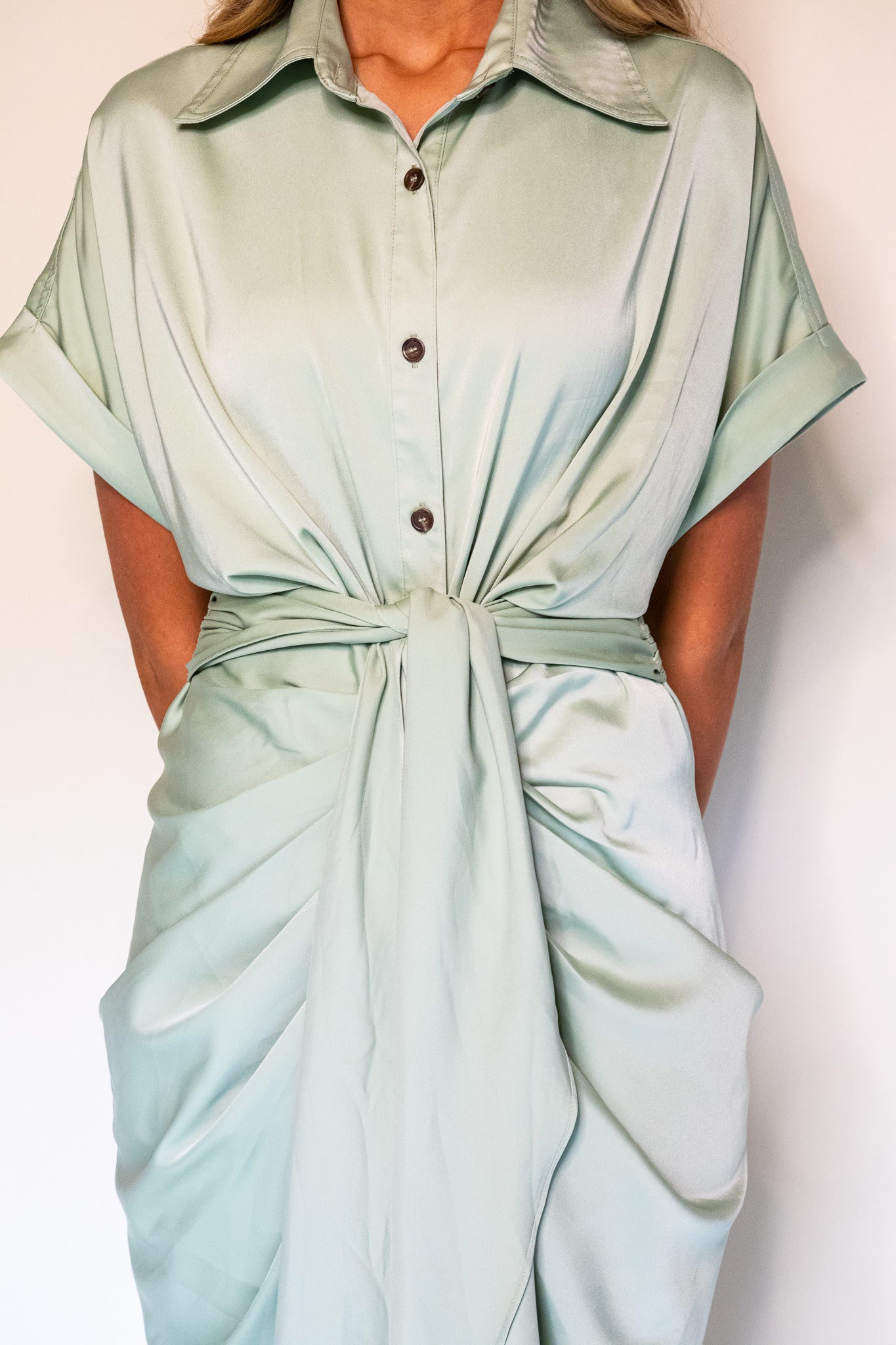 Serena Midi in Green Satin