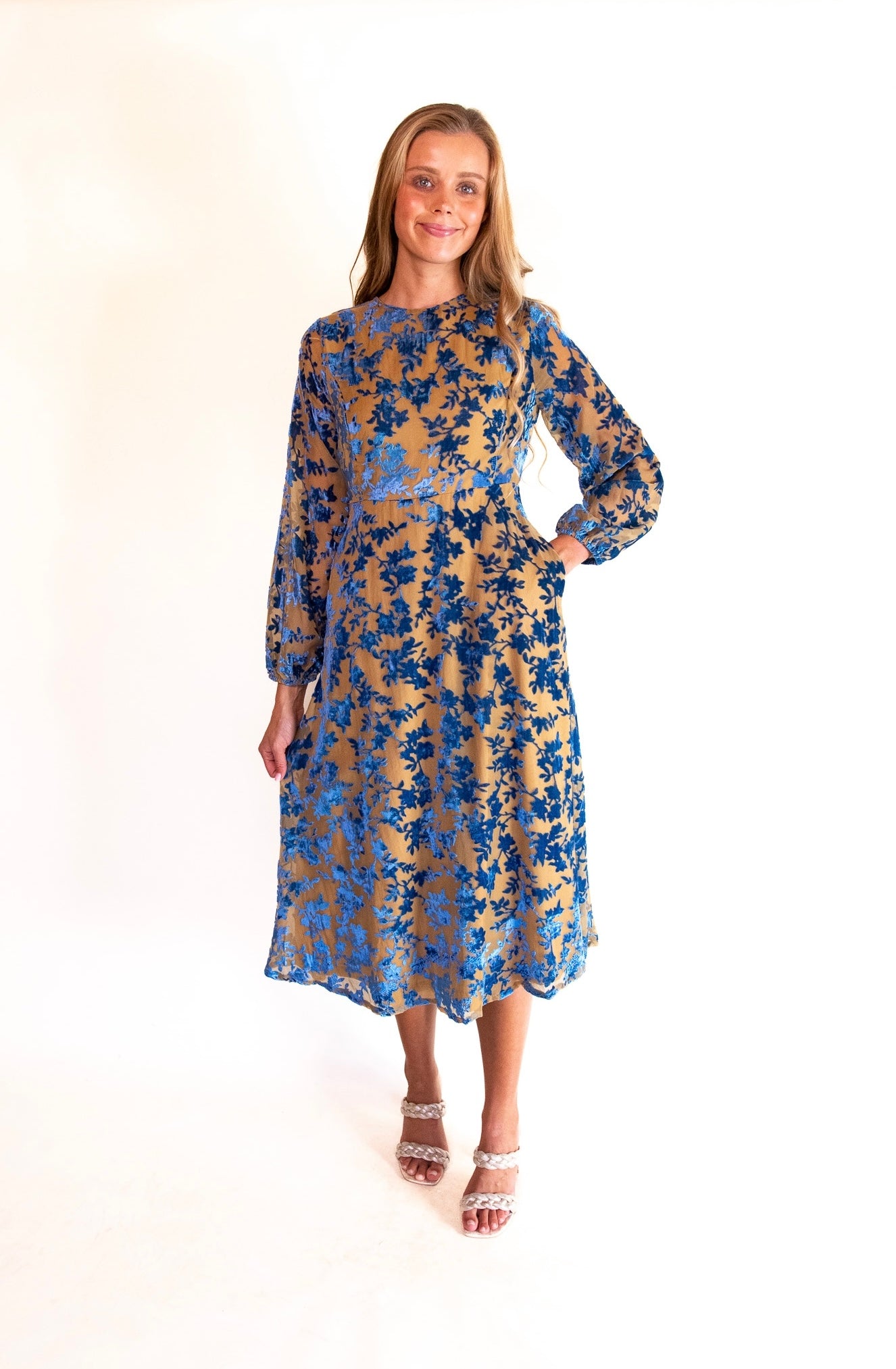 The Audrey Velvet Dress in Champagne & Blue